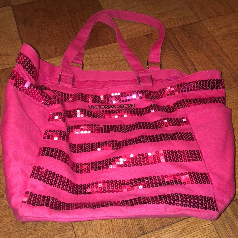 VS shoulder bag